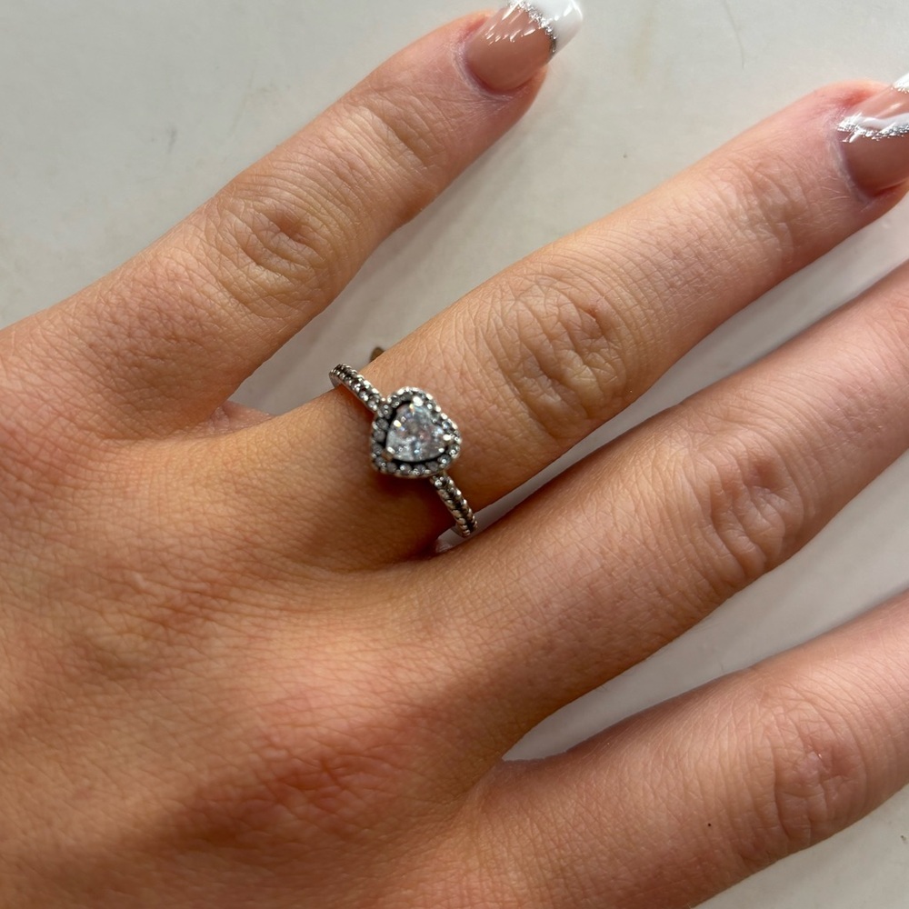 pandora ring